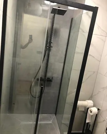 Almira Pensionat Pula