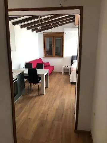 Almira 게스트하우스